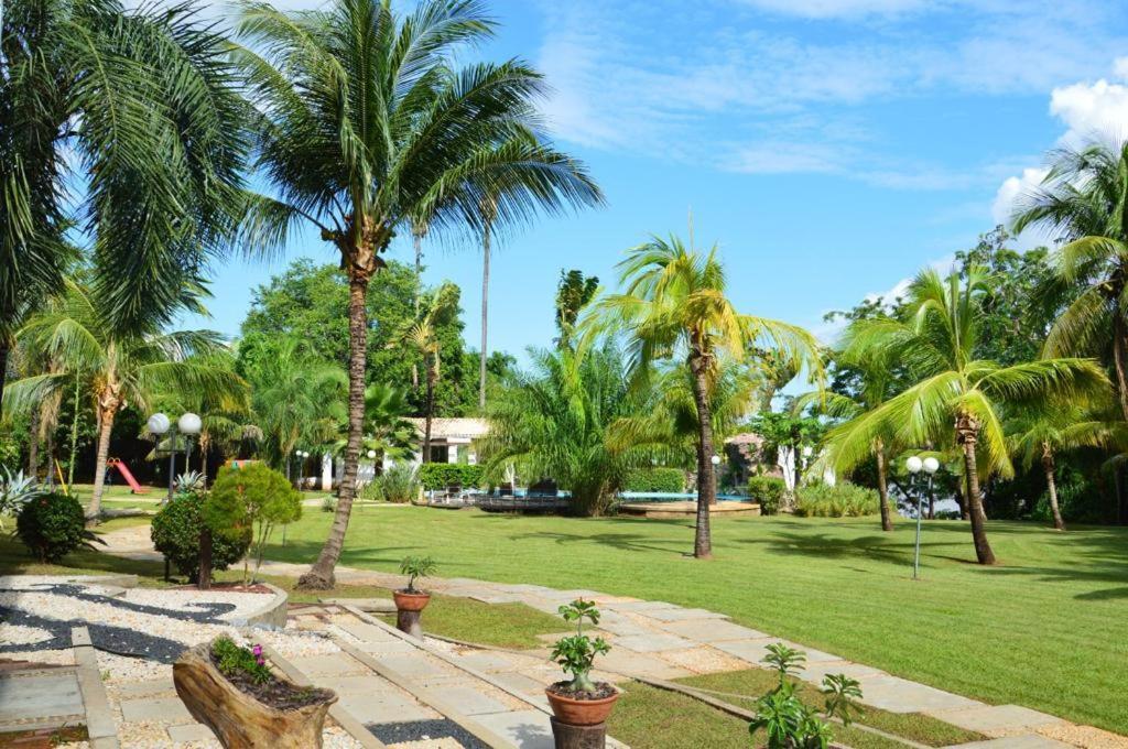 Araguaia Hotel Барра-ду-Ґарсас Екстер'єр фото